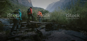 A groupe of people doing trekking